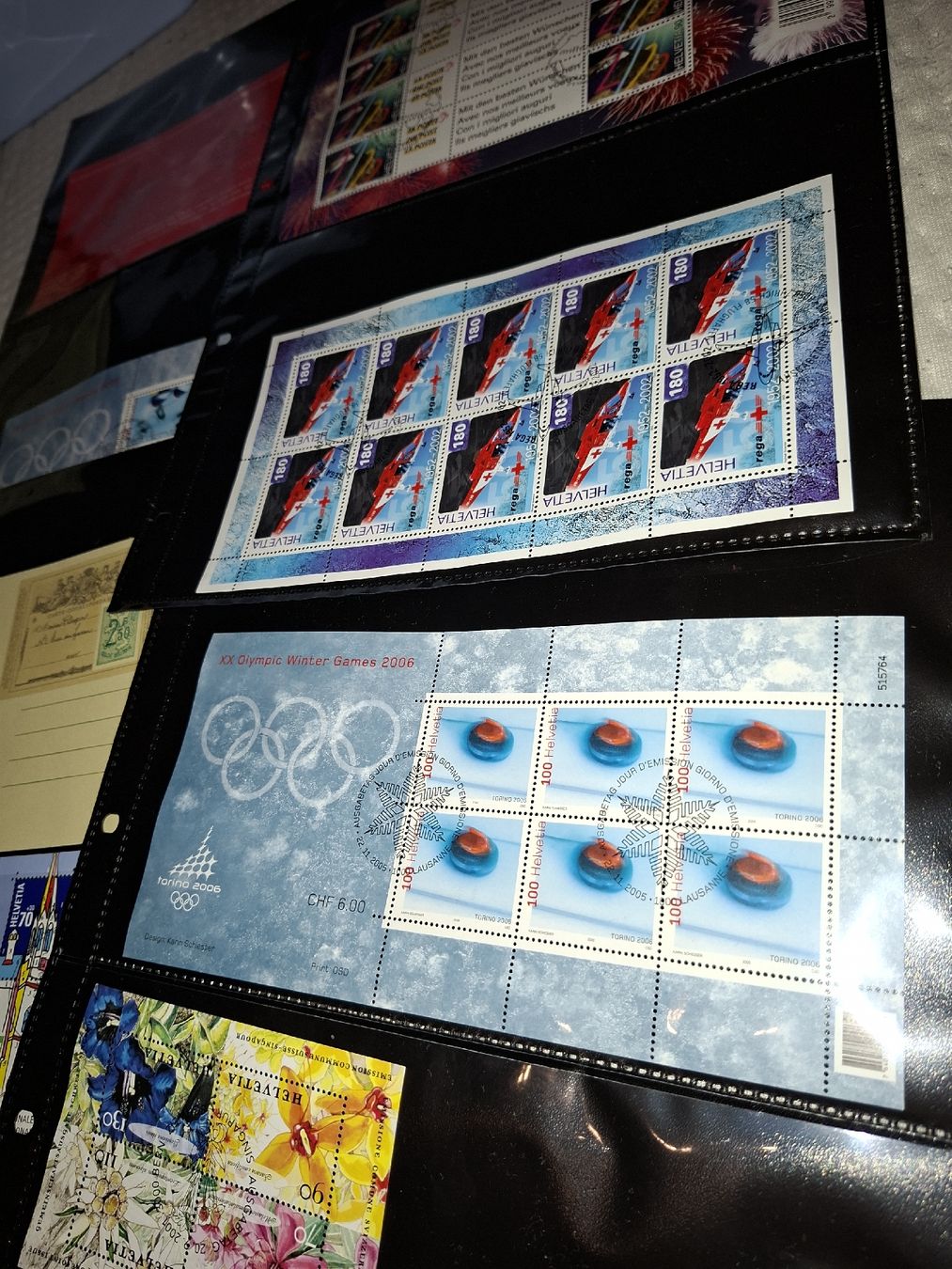 Tous les timbres: 20 Blocks / Kleinbögen Schweiz  – D'occasion à Balgach par SIMEON27