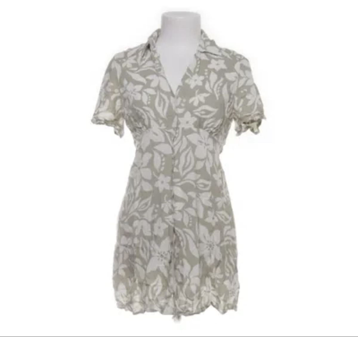 Vestiti: Sommerliches Kleid mit Blumenmuster – Nuovo (secondo la descrizione) da Wetzikon ZH venduto da man_7mn7 5