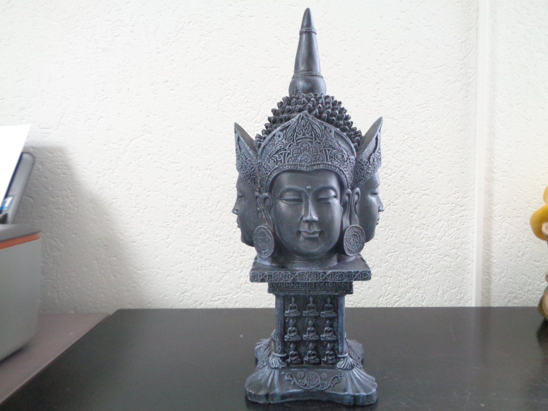 Sculture & Statue: Buddha mit vier Gesichter (36 cm) – Nuovo e nell'imballaggio originale da Langenbruck venduto da Gumsi