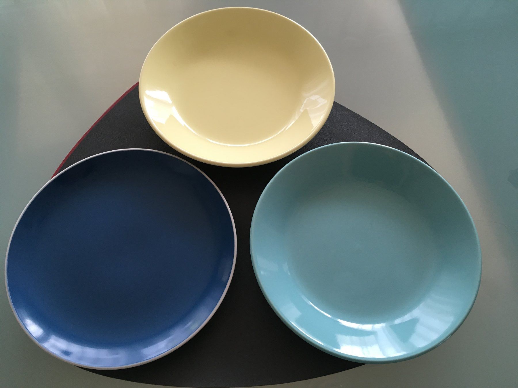 Pfister Teller: 3 PFISTER KERAMOS-Teller  Durchm. 21cm – Gebraucht aus Bätterkinden von Alpearl