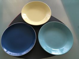 3 PFISTER KERAMOS-Teller  Durchm. 21cm Rand 3cm