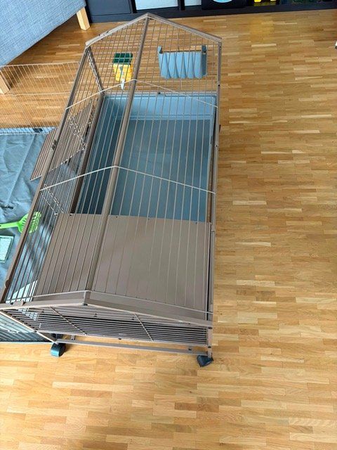 Gabbie, trasporto & Sicurezza: Kleintierkäfig mit Zubehör gebraucht – Usato da St. Gallen venduto da dso_r9l6 3