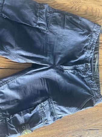 Letzte Gelegenheit - Schöne Kurze Hose Stone Island Gr.32/M