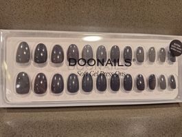 DOONAILS Soft Gel Press Ons / Short Round / Stormy Grey