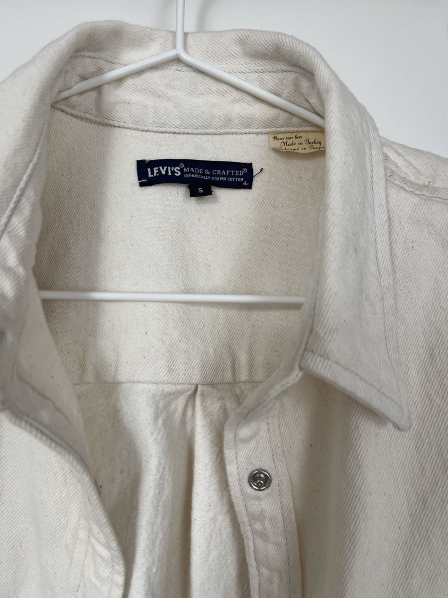 Levi's Jacken: Levi's Made & Crafted Hemd Gr. S beige mit Schulterpolster – Neu (gemäss Beschreibung) aus Biel/Bienne von nurrund 2