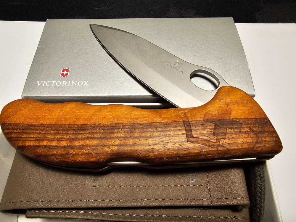 Victorinox Hunter Pro Wood | Kaufen auf Ricardo