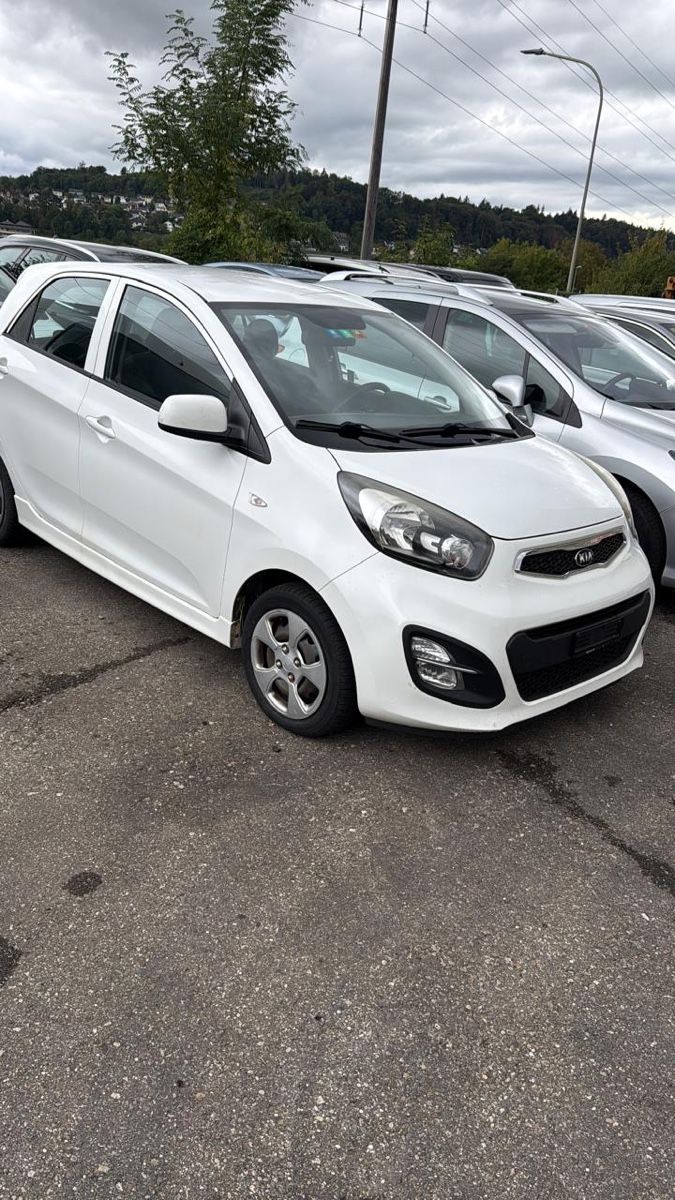 Kia Automobili: Kia picanto – Usato da Schaffhausen venduto da Eloana