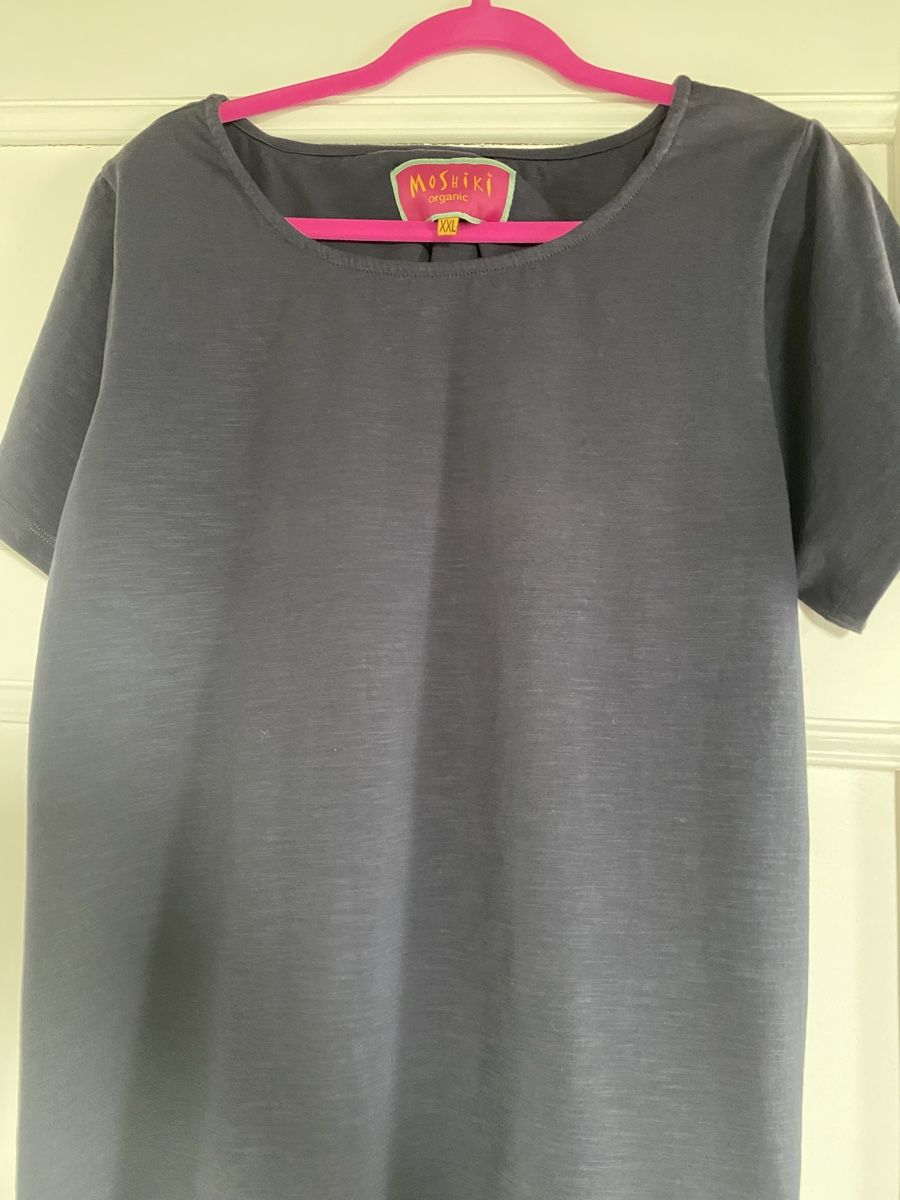 T-shirt: Moshiki Shirt XXL – Nuovo e nell'imballaggio originale da Amriswil venduto da kar_rx2y