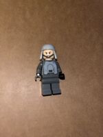 LEGO Imperial Offizier mit Rüstung und Chin Strap Minifigur