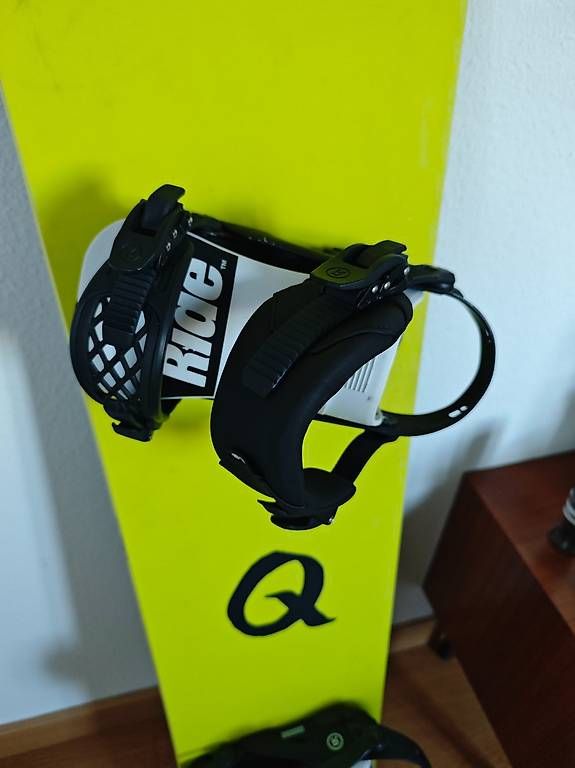 Board: Nitro Quiver Treehuger Snowboard mit Ride Snowboardbindung. – Usato da Cham venduto da loile112 3