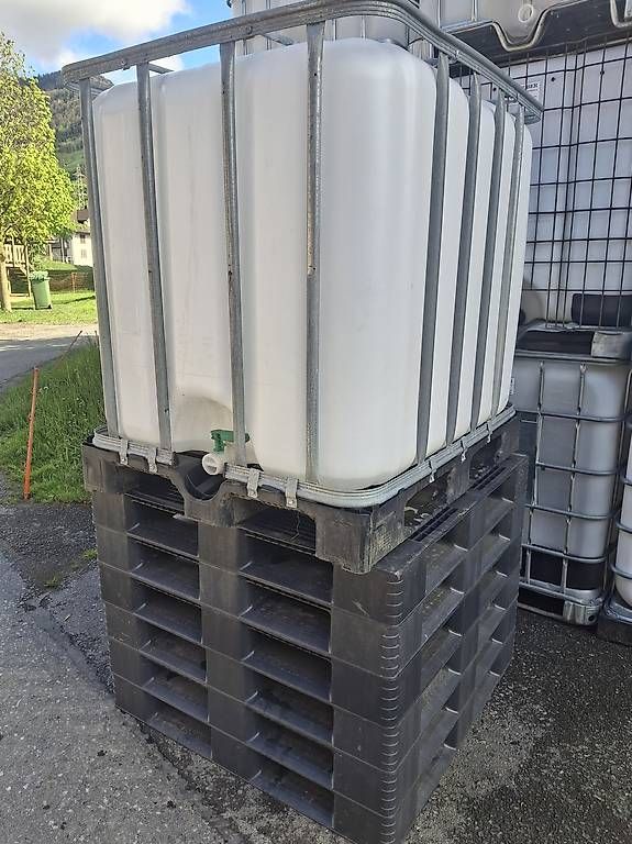 Abbeveratoi e trogoli: IBC Tank 600liter – Usato da Siebnen venduto da Grosswis50 1