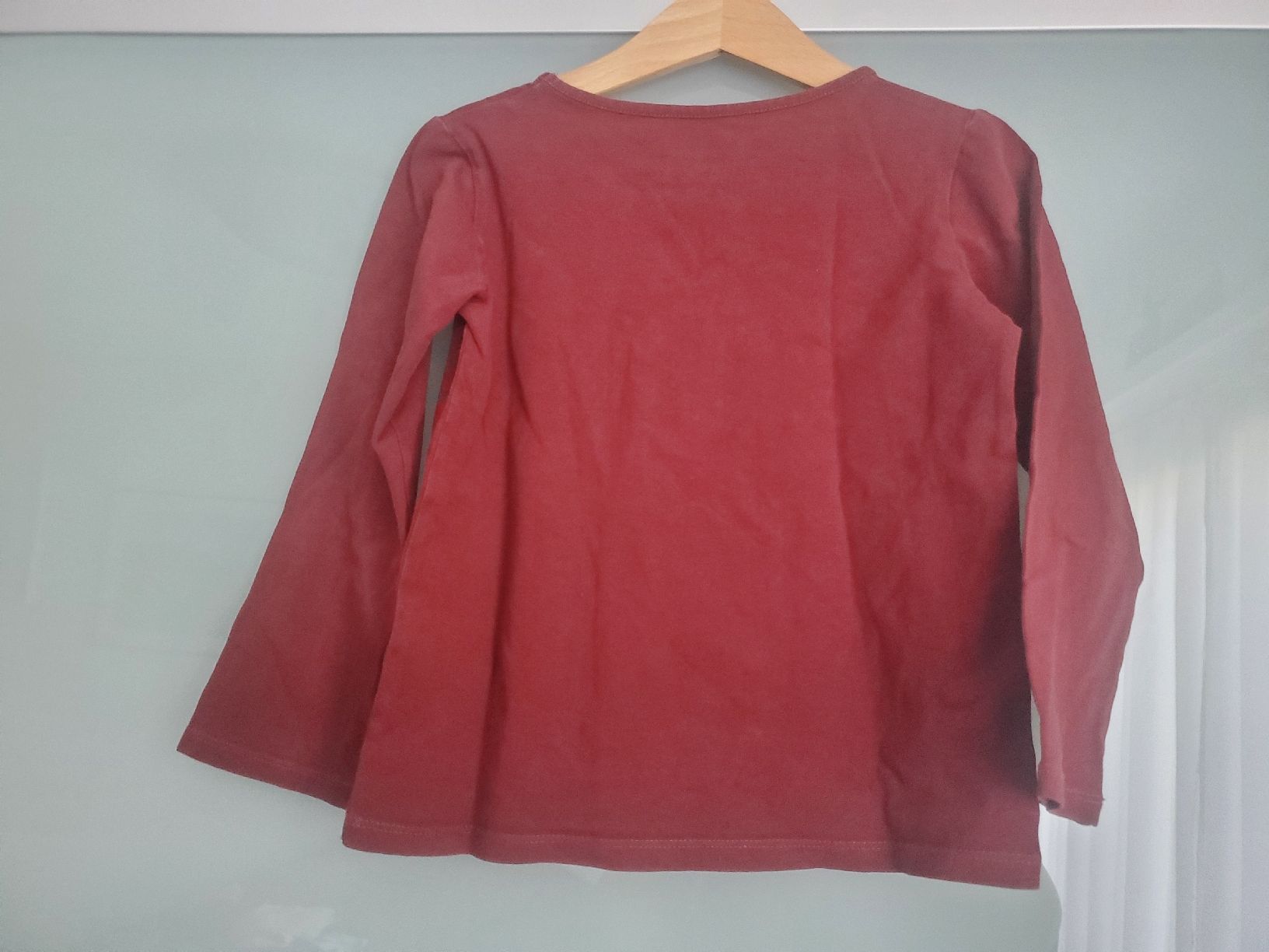 Hemden, T-Shirts & Polos: Langarmshirt 110/ 116 – Gebraucht aus Frauenfeld von BeneFull 2