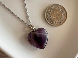 Pendentif coeur en améthyste