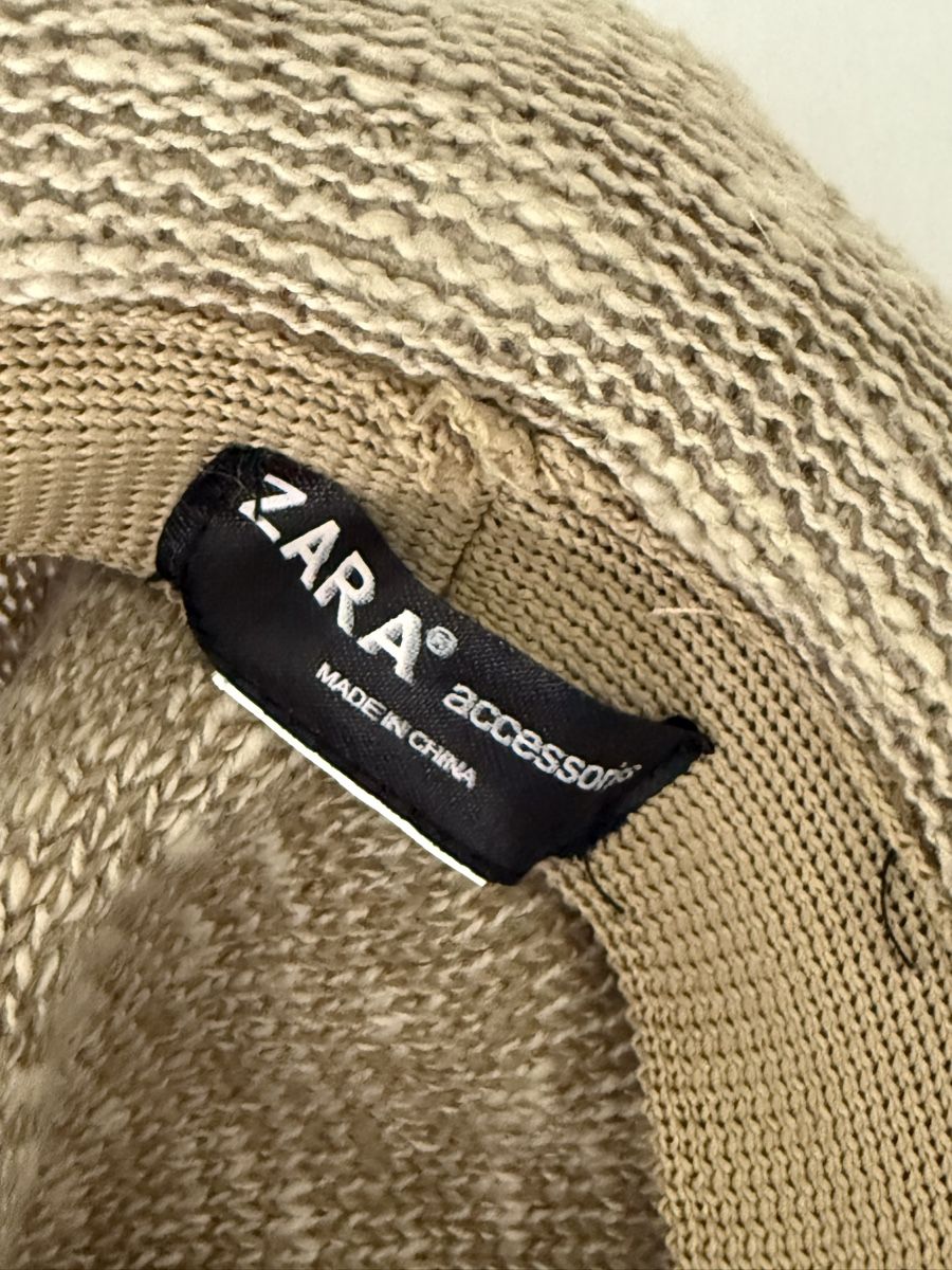 Zara Sonstige Jungenkleidung: Kids Zara Beige Hat – Gebraucht aus Horgen von thesilverarrow 1