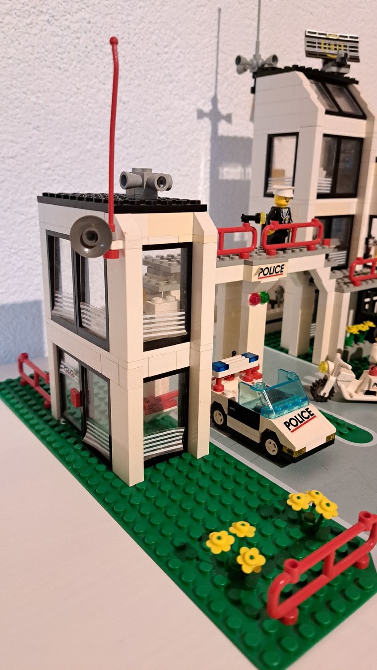 Lego Giocattoli: Lego 6398 Polizei HQ – Usato da Lommiswil venduto da han_w5t6 5