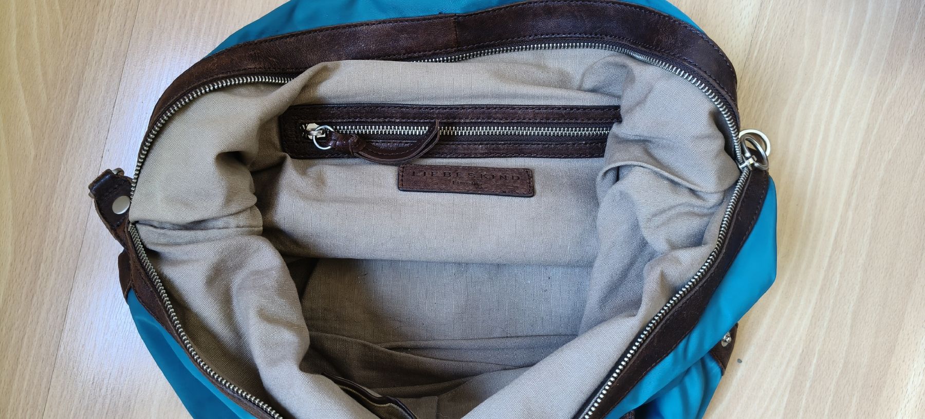Liebeskind Borse da donna: Handtasche blau LIEBESKIND BERLIN – Usato da chur venduto da monita07 2
