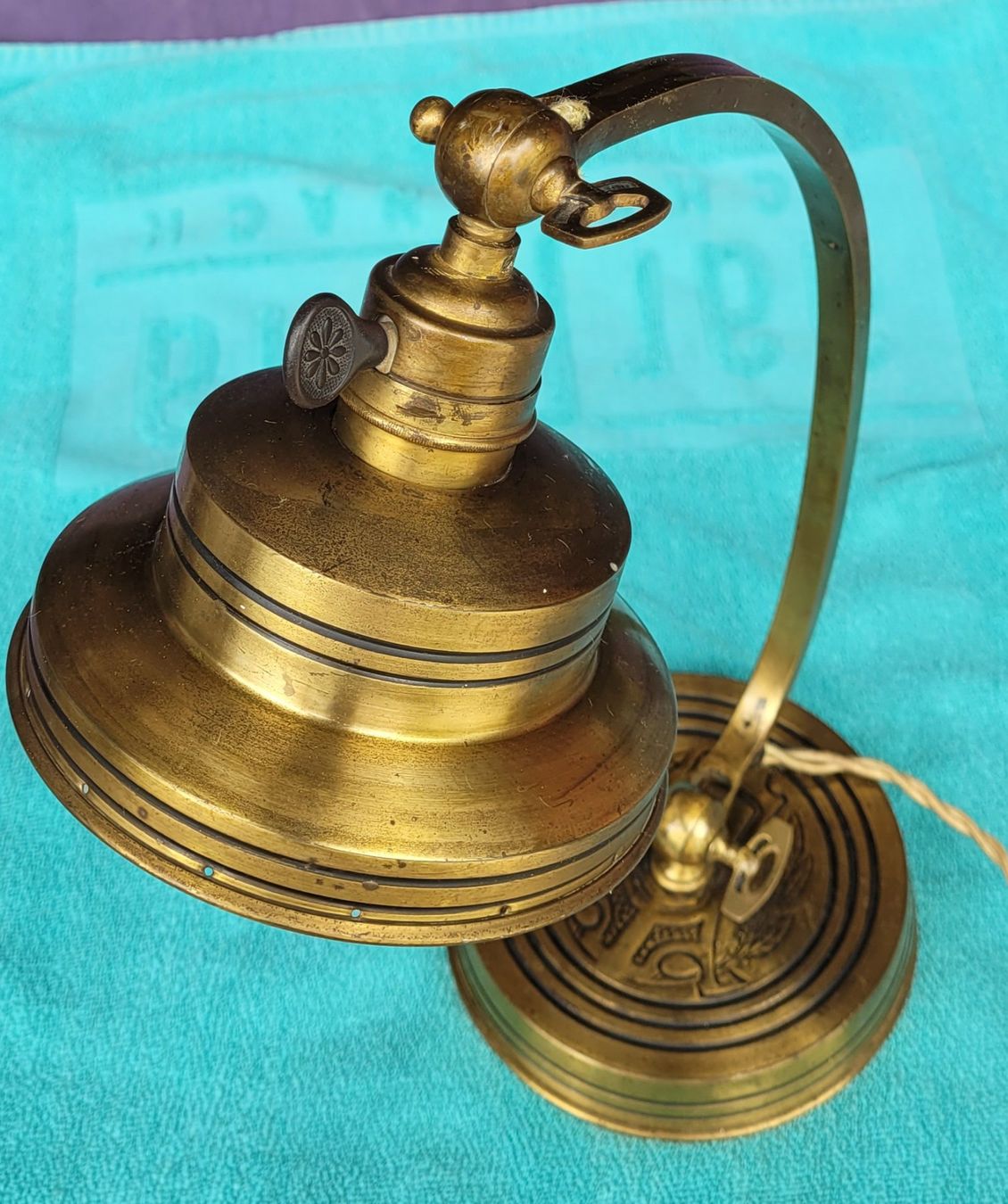Lampade: Antike Bürolampe – Usato da Thun venduto da Engel114 5