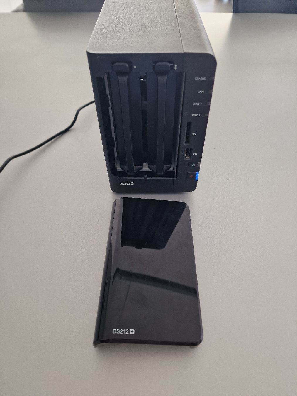 Synology Server: Synology DS212+ NAS ohne Festplatte – Gebraucht aus Rietheim von rso_w5rp 2
