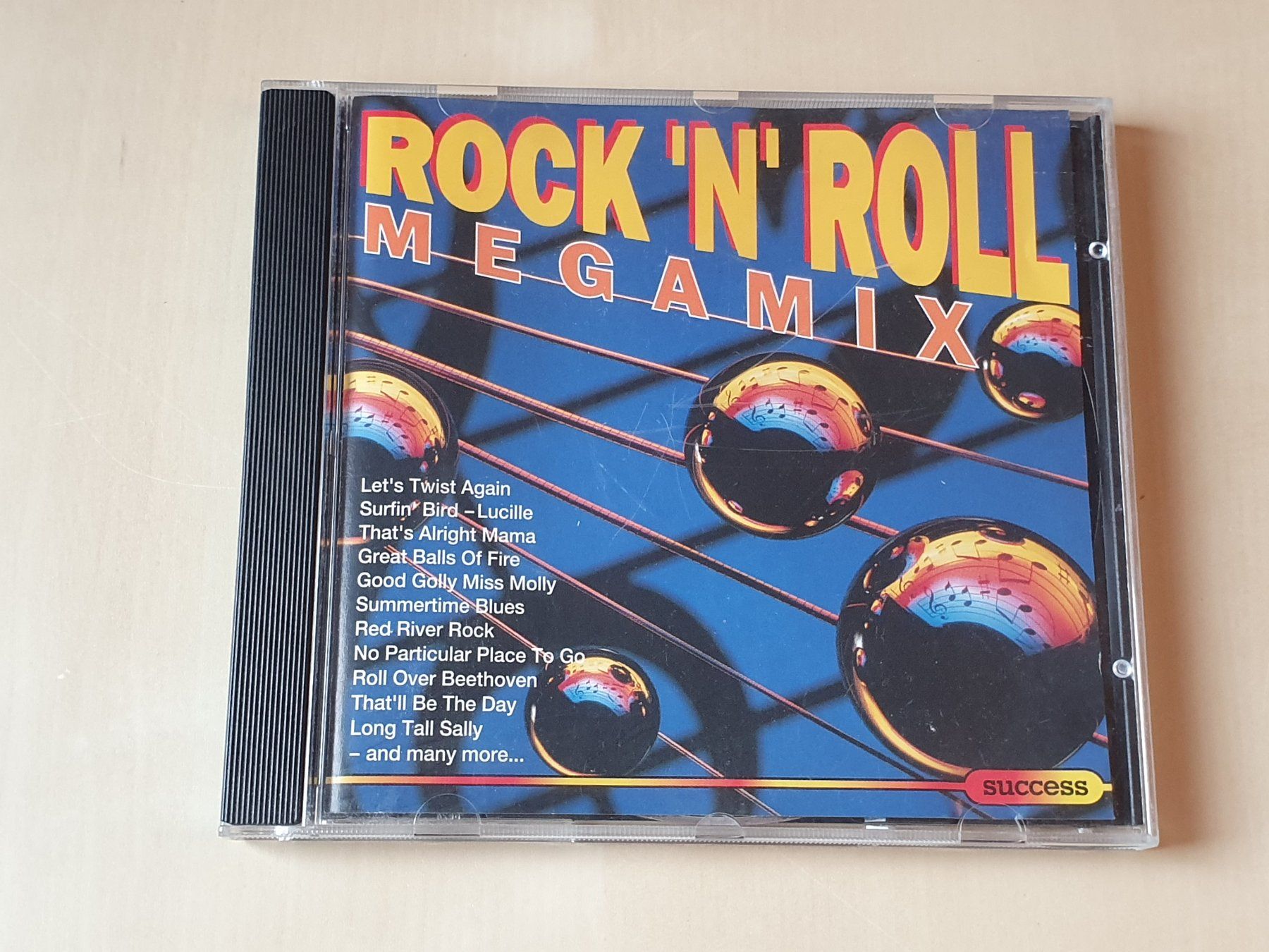 CDs: Rock n Roll Megamix – Gebraucht aus Stansstad von collectorsshop