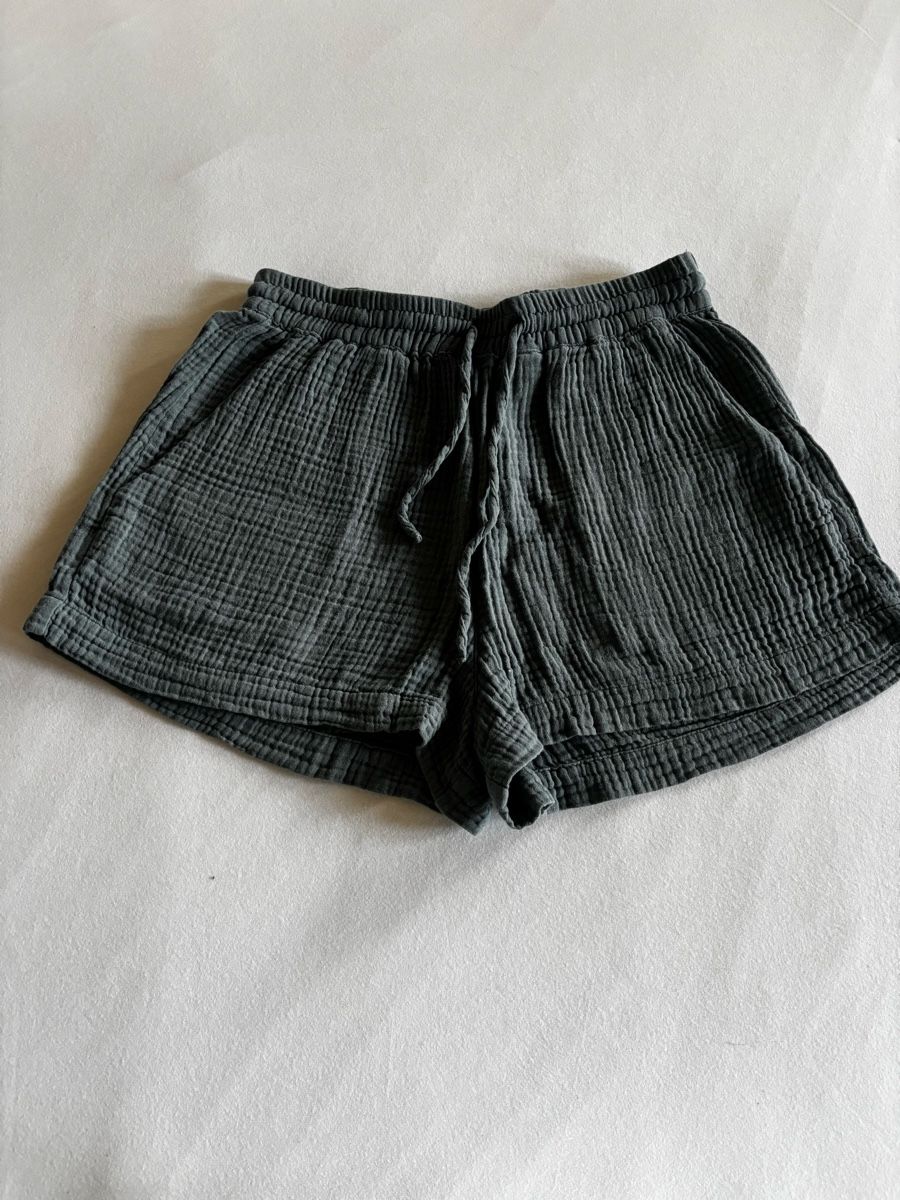 Pull&Bear Pantalons: short Pull&bear  – Neuf (Voir description) à Vouvry par sha_rk5q