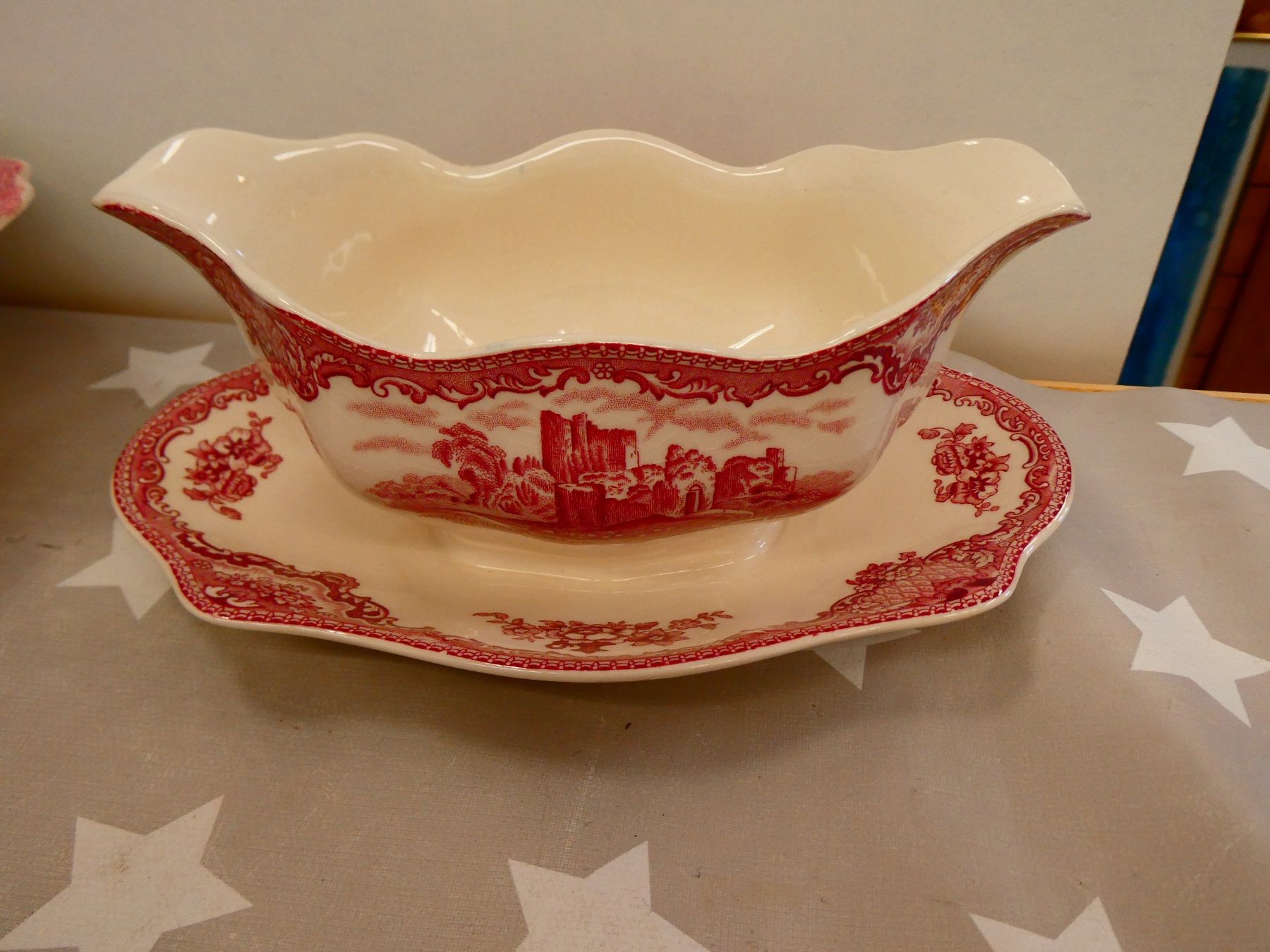 Set di piatti: Geschirrset Johnson Bros England Old Britain Castles – Usato da Rafz venduto da Powacaddy 2