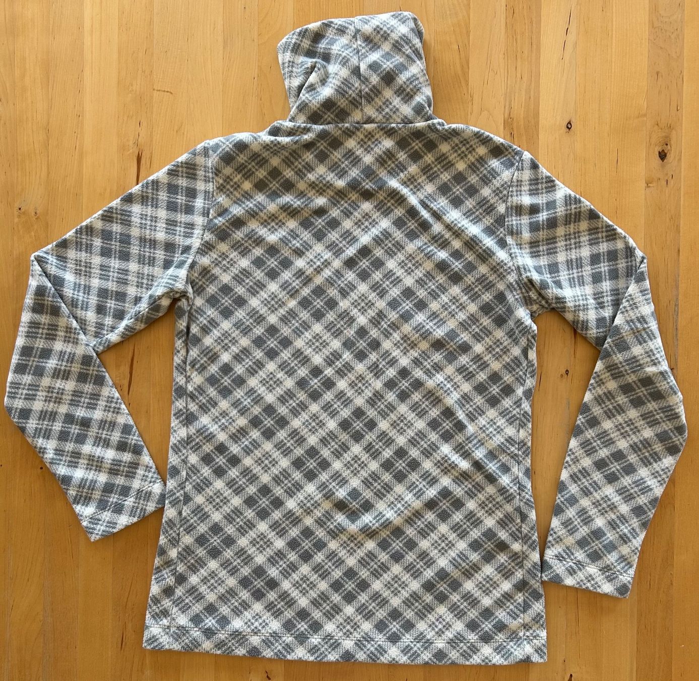 Uniqlo Maglioni & Felpe: New Uniqlo Roll-Neck Sweater size L – Nuovo (secondo la descrizione) da Zürich venduto da Sophie0569 1