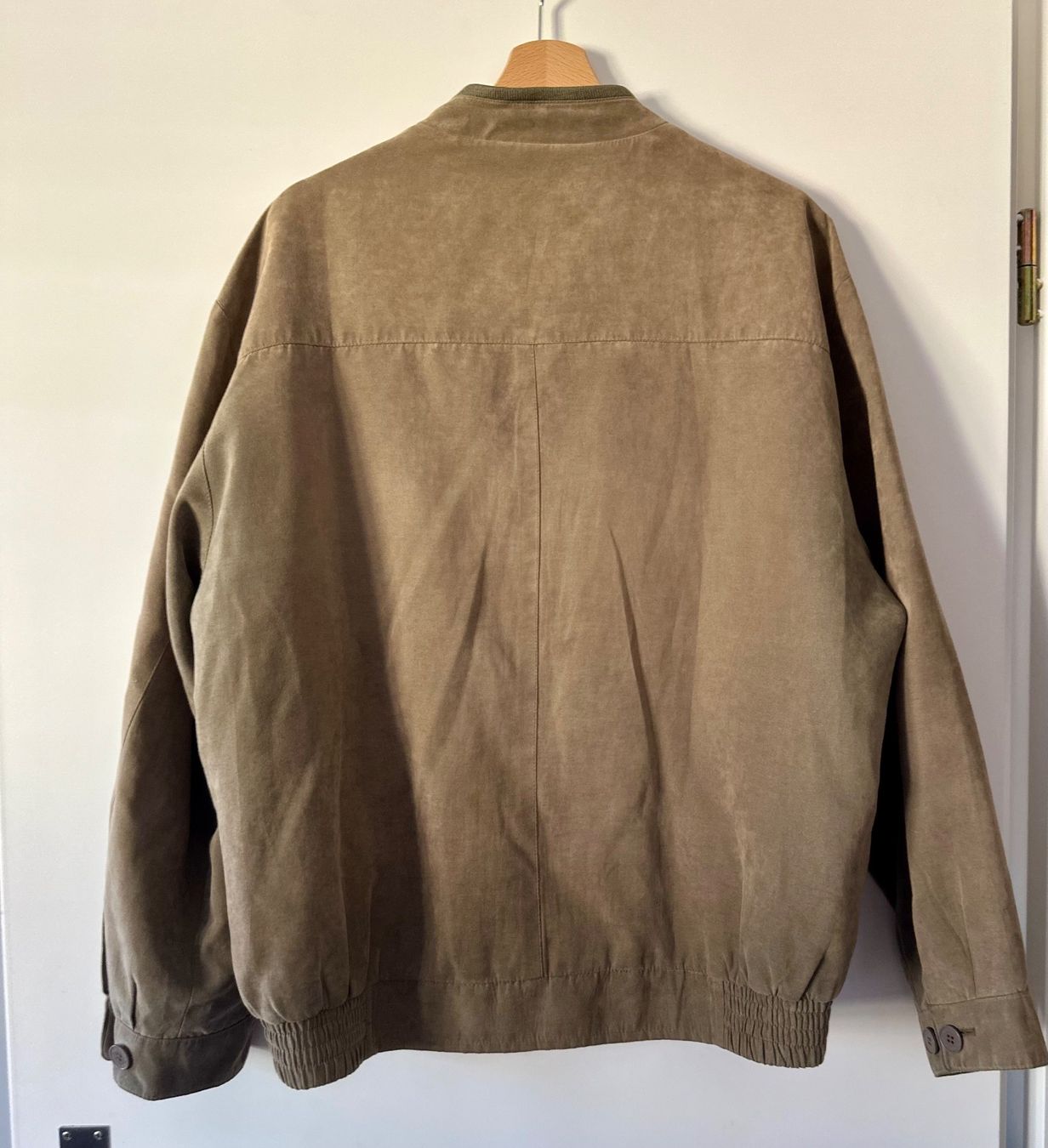 Vestes: Jacke – D'occasion à Bern par ACR12 4