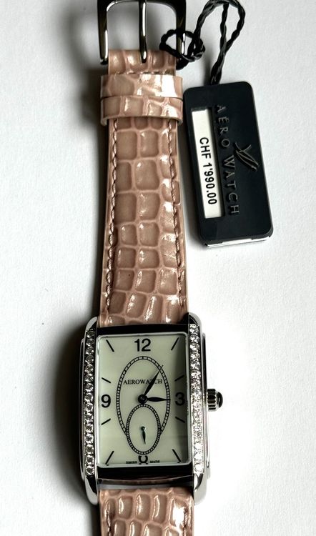 Elegante Damenuhr Aerowatch Swiss Made mit Diamanten 3