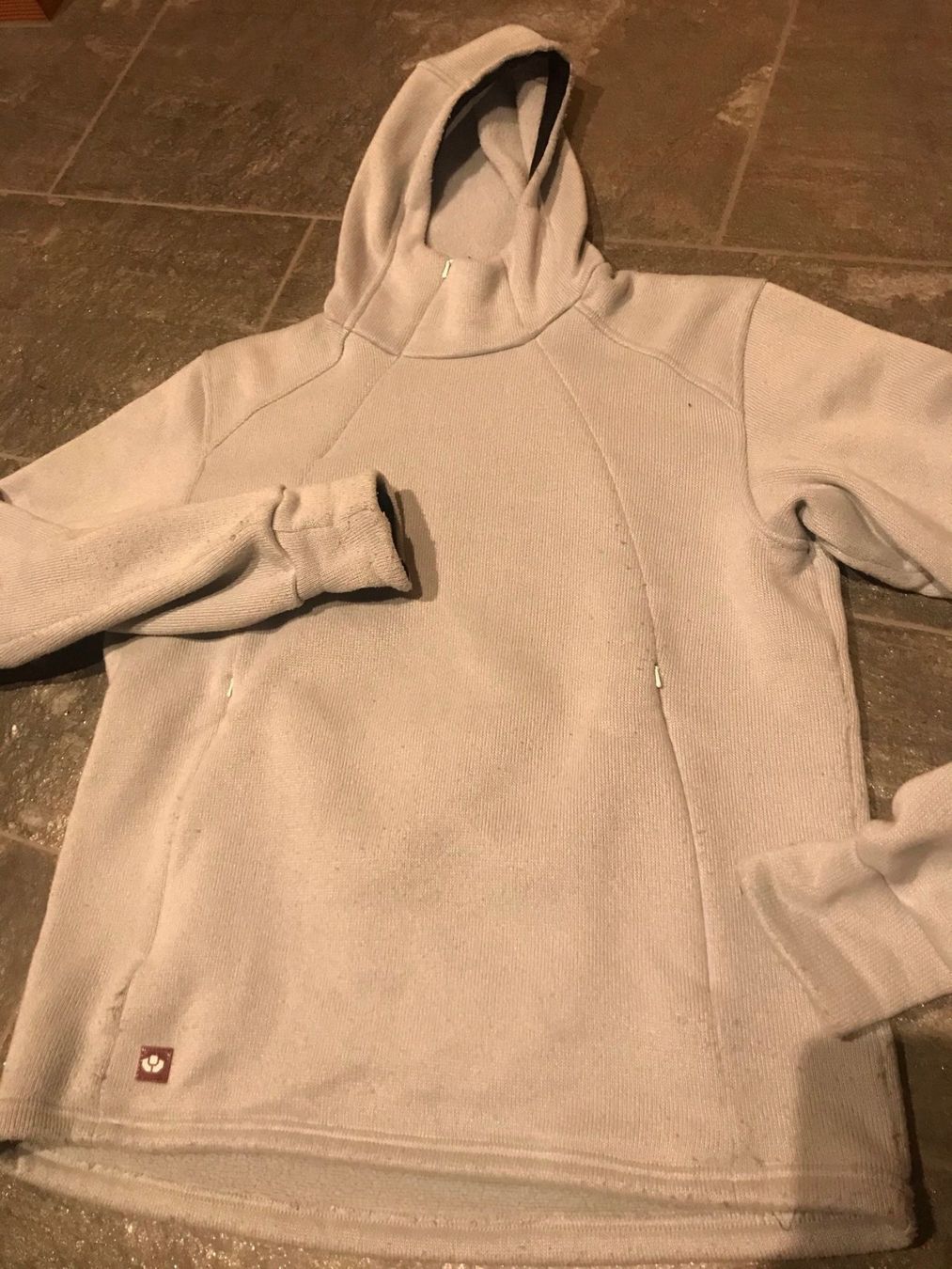 Maglioni & Felpe: Fleece whiteout mit Kapuze – Usato da Trin Mulin venduto da bloe01 3