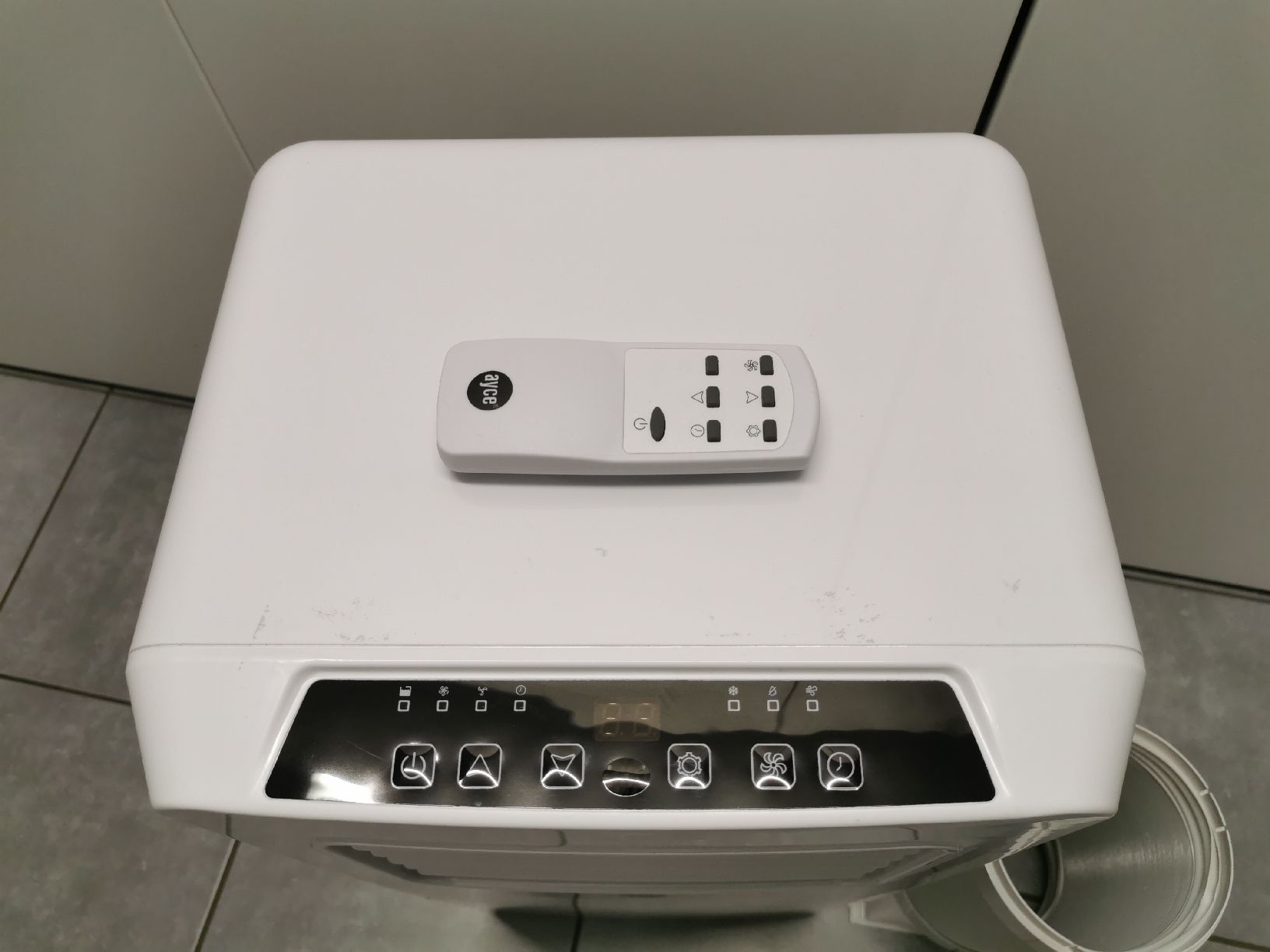 Condizionatori: ayce Klimagerät 5000 BTU A007 G-05 – Usato da Flüh venduto da basil62 1