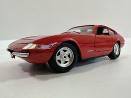 1969 Ferrari 365GTB/4 Daytona 1:18, rot, Techno Giodi