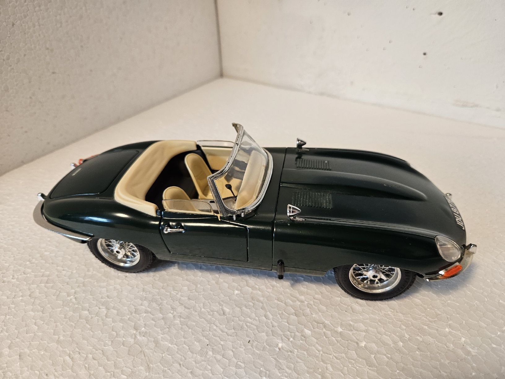 Bburago Modellini d'auto: Bburago Modellauto – Usato da Haslen GL venduto da Sandra40 1