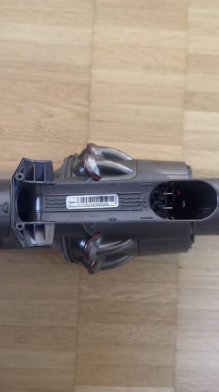 Aspirateurs & Accessoires: Dyson absolute v11 – D'occasion à Pratteln par Vitovirg81 3