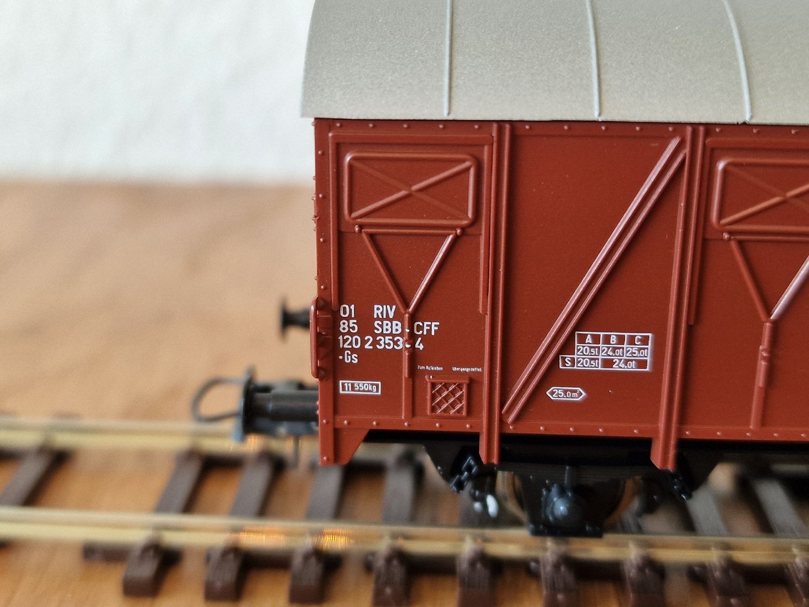 Roco Modelleisenbahnen: SBB Güterwagen H0 – Gebraucht aus Matten b. Interlaken von lor_hr9w 3