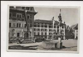 AK 1940 Schwyz Hauptplatz