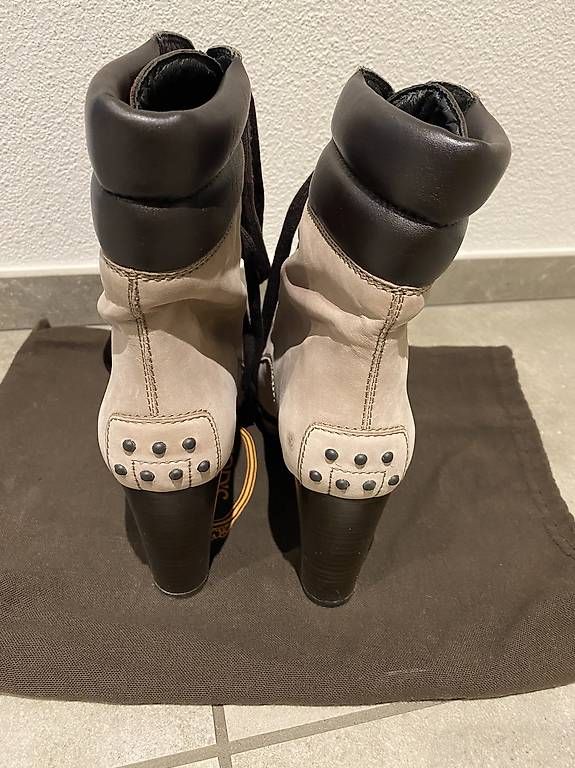 Scarpe da donna: Stivaletti Tod's, Nr.37.5 – Usato da Minusio venduto da may_5qgr 2