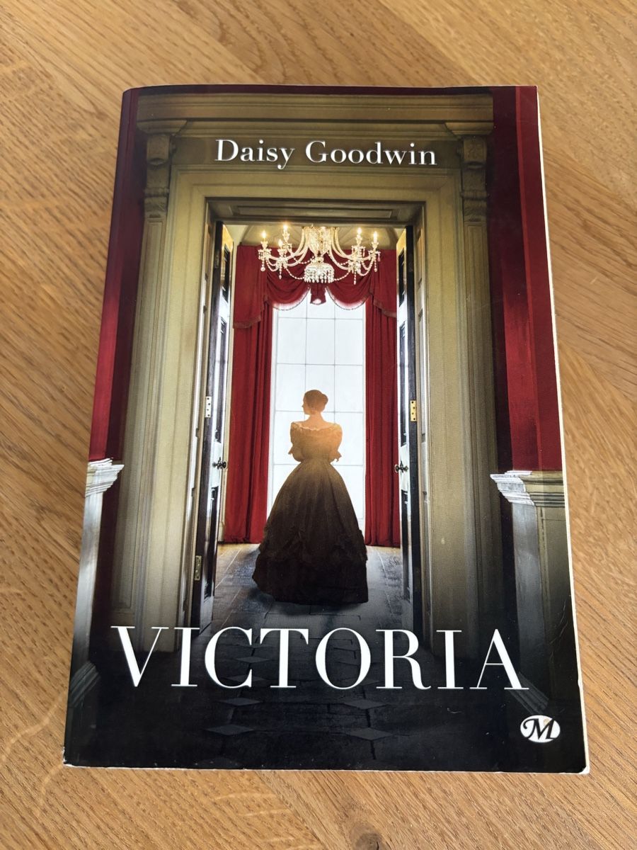 Libri: Livre Victoria Daisy Goodwin – Usato da Conthey venduto da deb_29ww