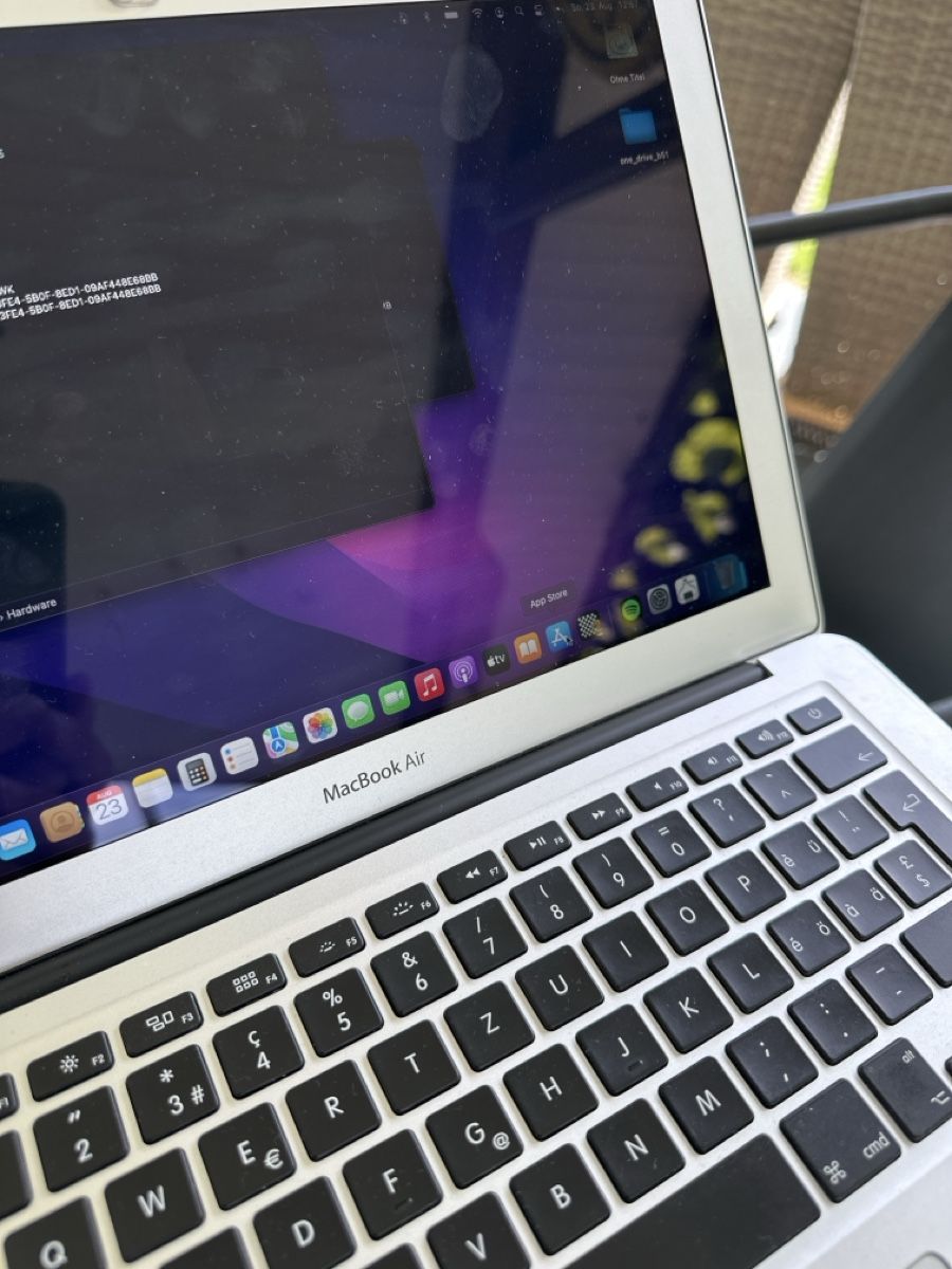 Apple Portables: Mac Book AIR 13inch 2017 – D'occasion à Oberegg par hilli9 1
