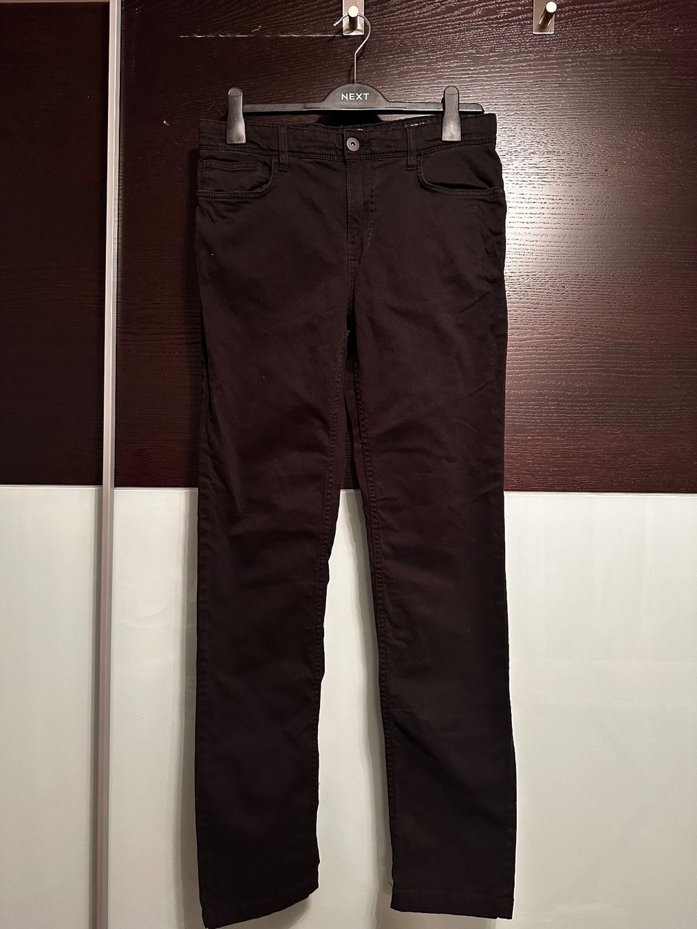 Jeans: Jeans schwarz v. C&A 32/34 – Nuovo (secondo la descrizione) da Altendorf venduto da Eastwick4