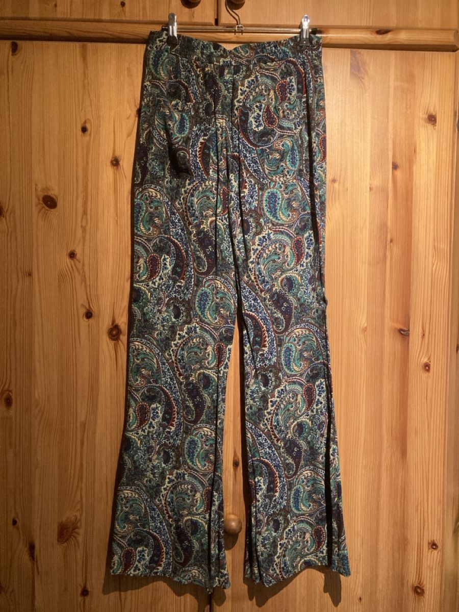 Zara Pantalons: Sommerliche Schlaghose – Neuf (Voir description) à Zürich par len_t5ch 1