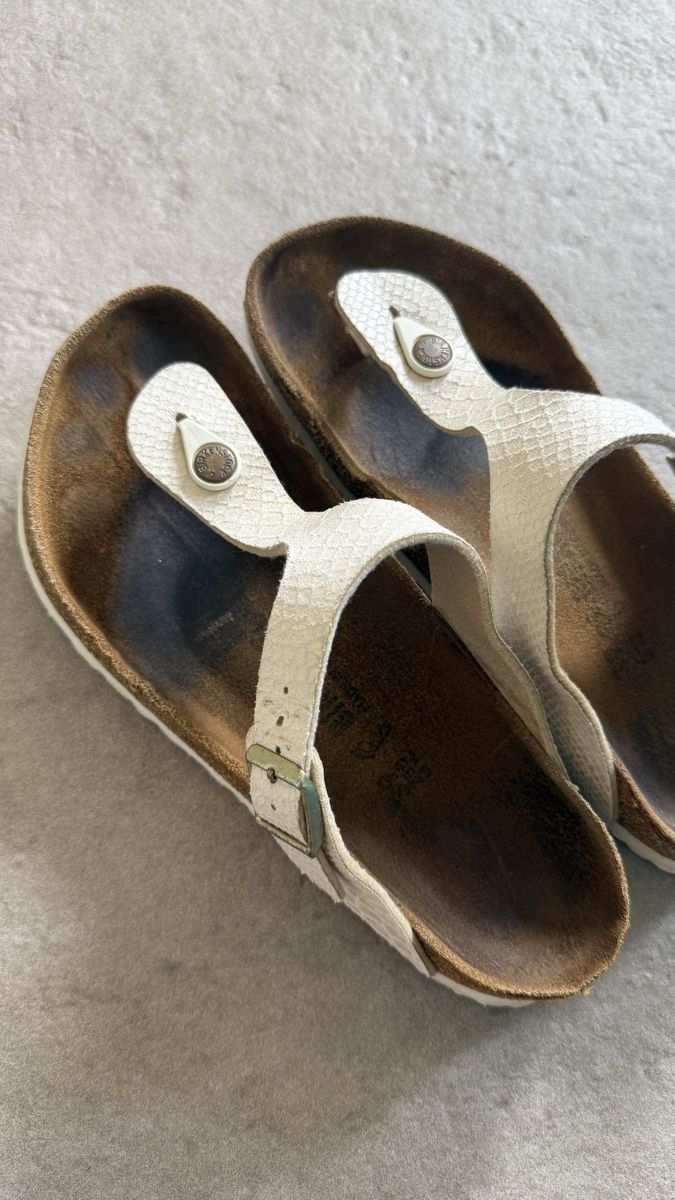 Birkenstock Chaussures femmes: Birkenstock Gizeh sandals size 39  – Défectueux à Boswil par hey.itsme 1