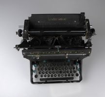 Underwood Standard Schreibmaschine