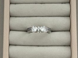 Original Pandora Funkelnde Schleife Doppelreihiger Ring