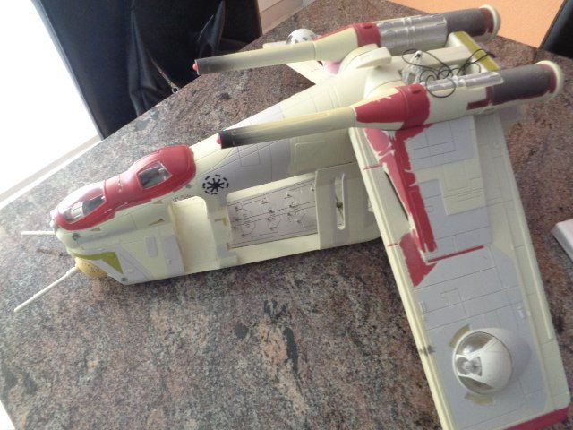 Hasbro Spielzeuge: Star Wars Hasbro Laat- Gunship – Gebraucht aus sargans von Angamar