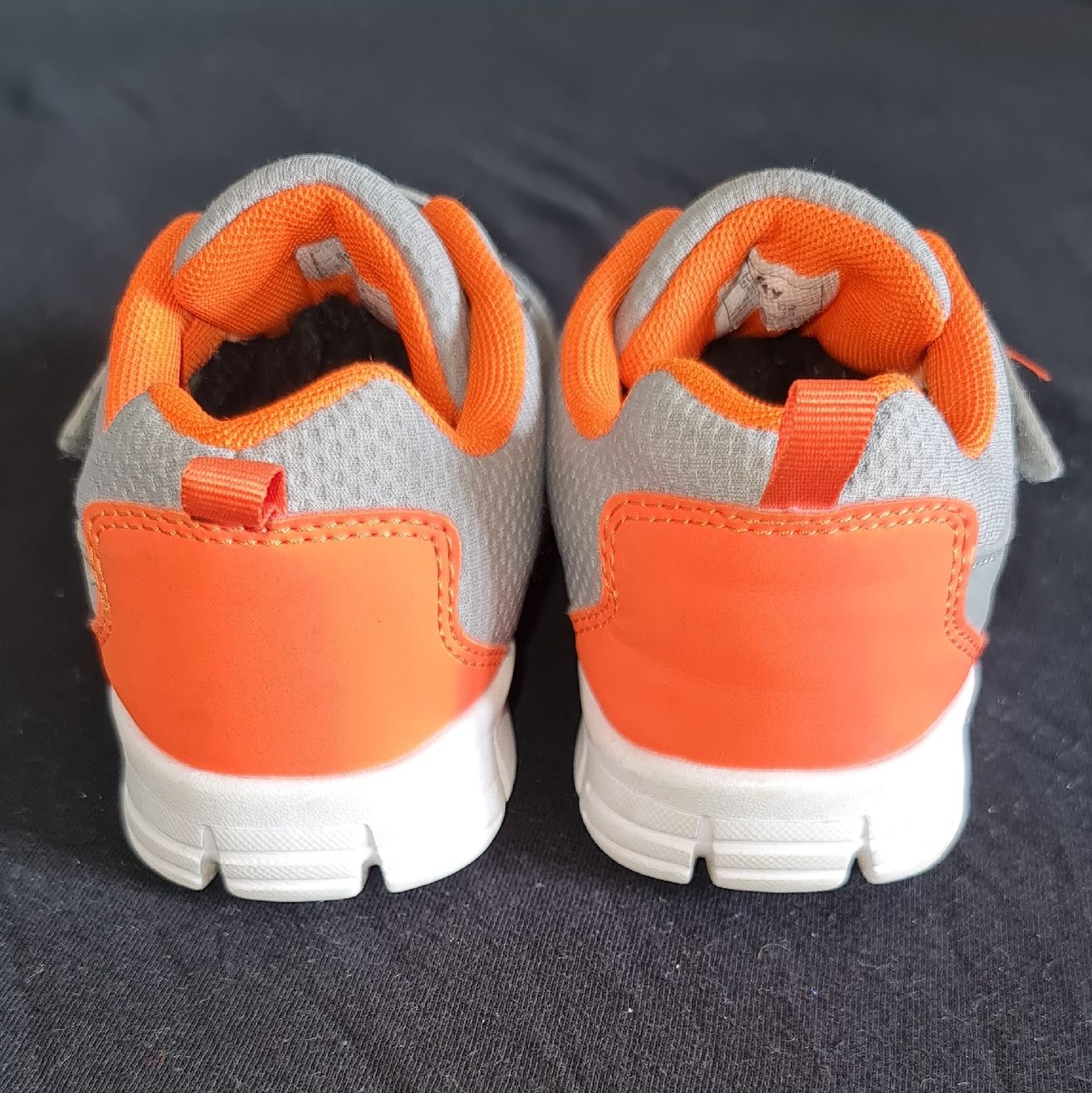Victory Scarpe da uomo: Kinder Turnschuhe Vty Gr. 32  – Nuovo (secondo la descrizione) da Lengnau BE venduto da Spahrtakus 3
