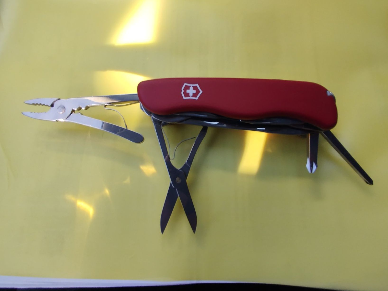 Victorinox Coltelli tascabile: VICTORINOX WORKCHAMP – Nuovo (secondo la descrizione) da Wettingen venduto da Colorup