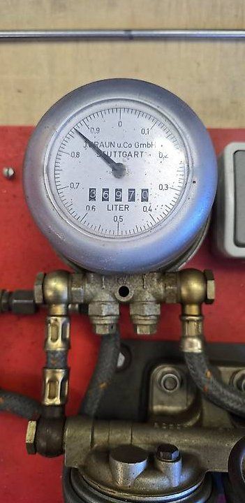 Pompes diesel & de transfert: Kraftstoffpumpe m.Kraftstoffzähler, Filter& Wasserabscheider – D'occasion à Unterägeri par R_66 1