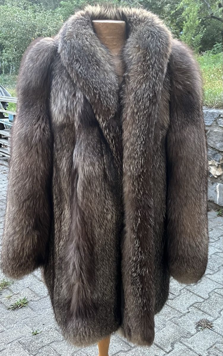 Cappotti: Manteau de fourrure – Usato da St-Pierre-Clages venduto da ste_xk6p 2