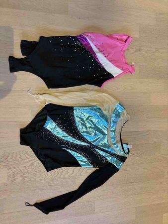 2 Turnanzüge für Madchen