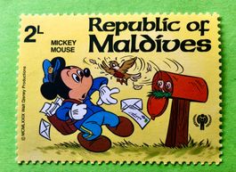 BRIEFMARKEN AUS  Malediven Internationales Jahr des Kindes 